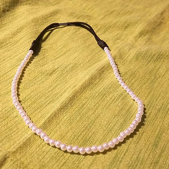 Woman's Headband - Picture 1 of 3